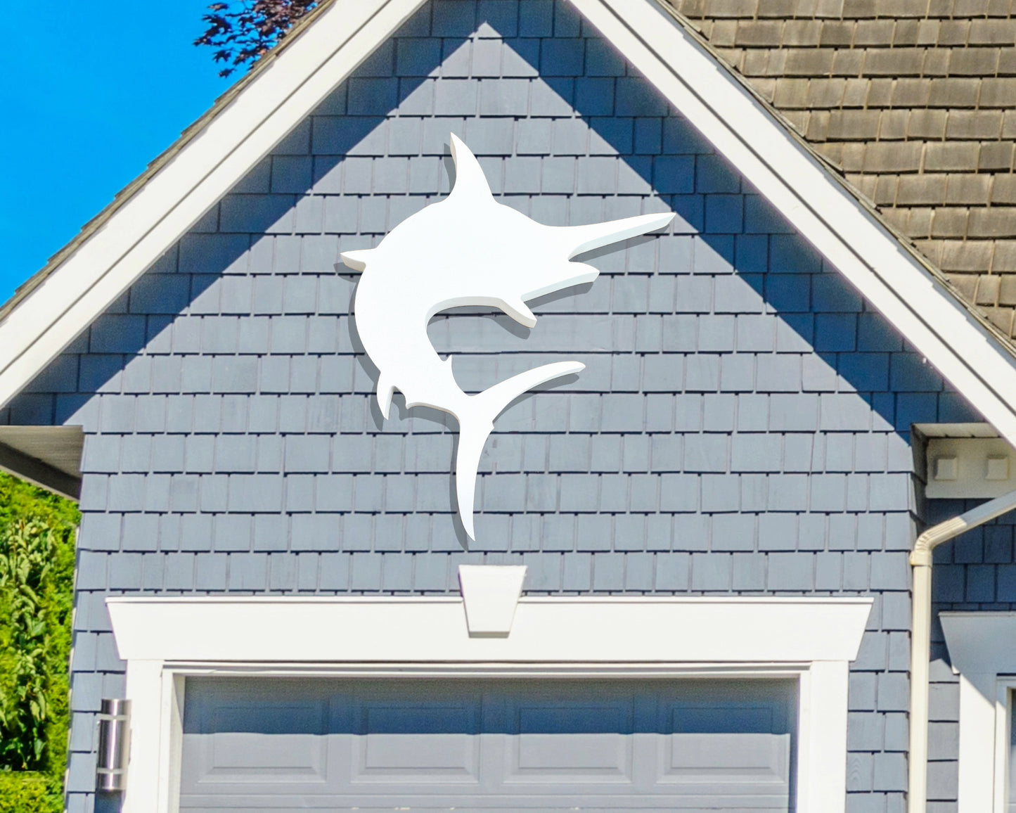 Weatherproof Marlin Fish Large Outdoor Wall Art Sign for Beach House or Coastal Home Decor, Exterior Saltwater Fish Decor for Florida House