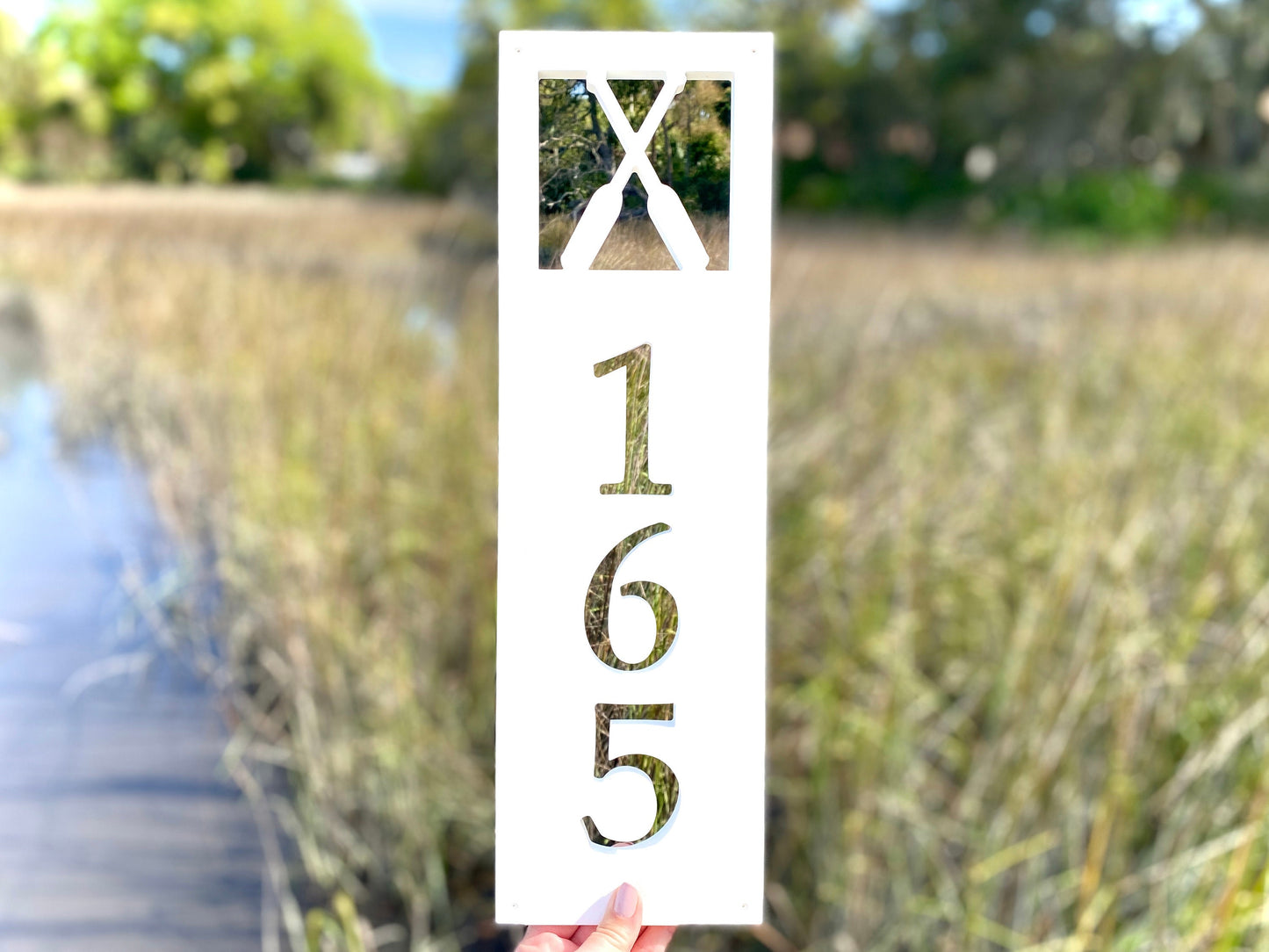 Vertical Canoe Oar Address Sign, Weatherproof PVC House Numbers, Crossed Paddles Address Plaque, Exterior Home Decor for Lake House or Cabin