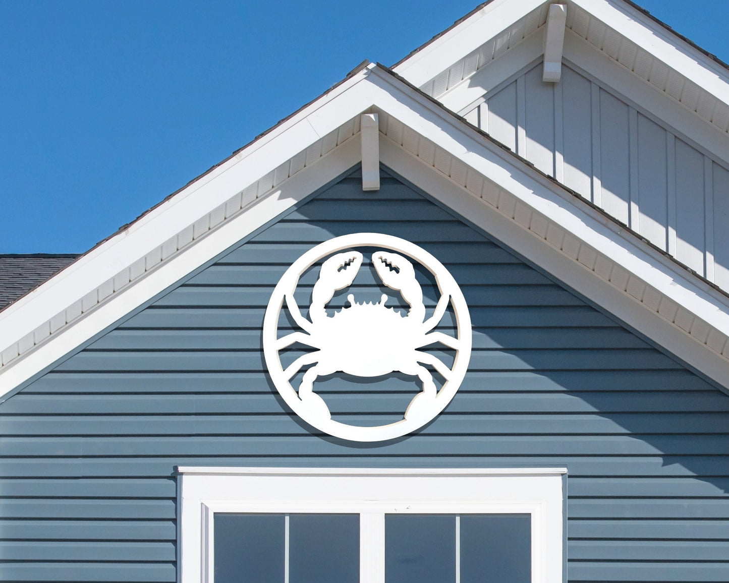 Large Outdoor Crab Sign for Beach House, Weatherproof PVC Round Crab Art for Exterior Coastal Home Decor